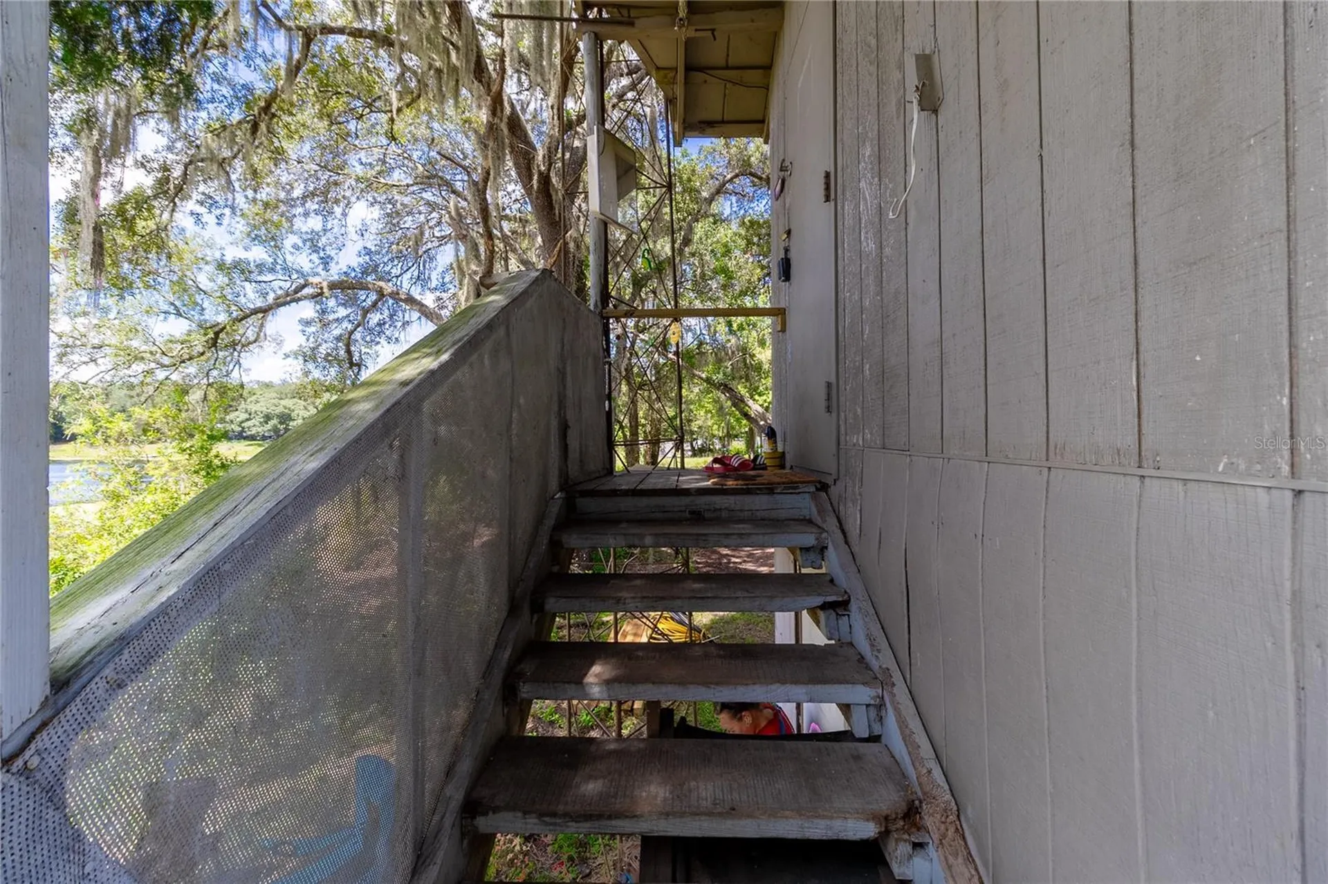 335 N County Road 315 Interlachen FL 32148