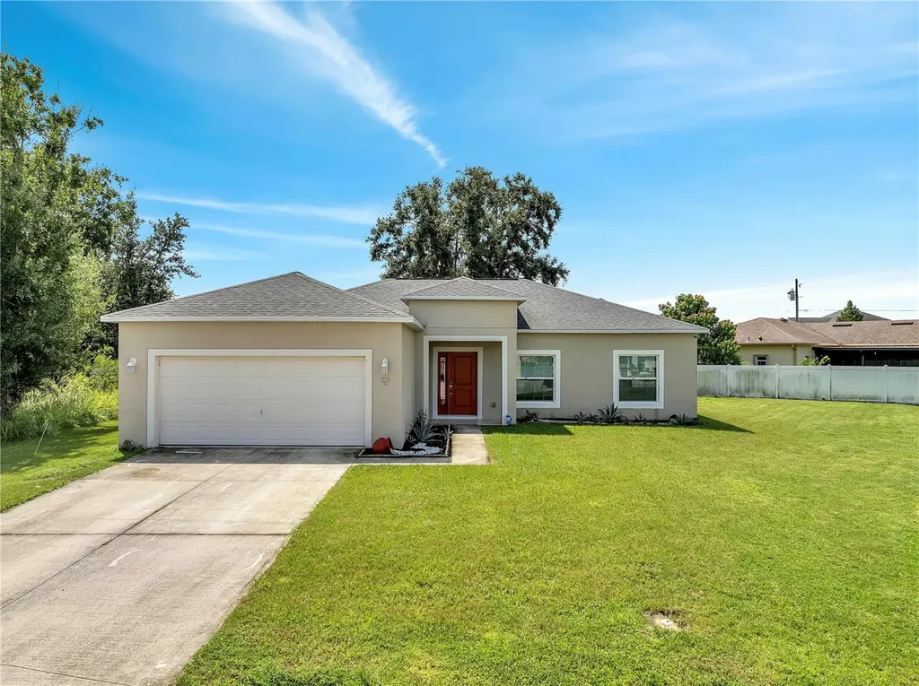 228 Amesbury Lane Kissimmee FL 34758
