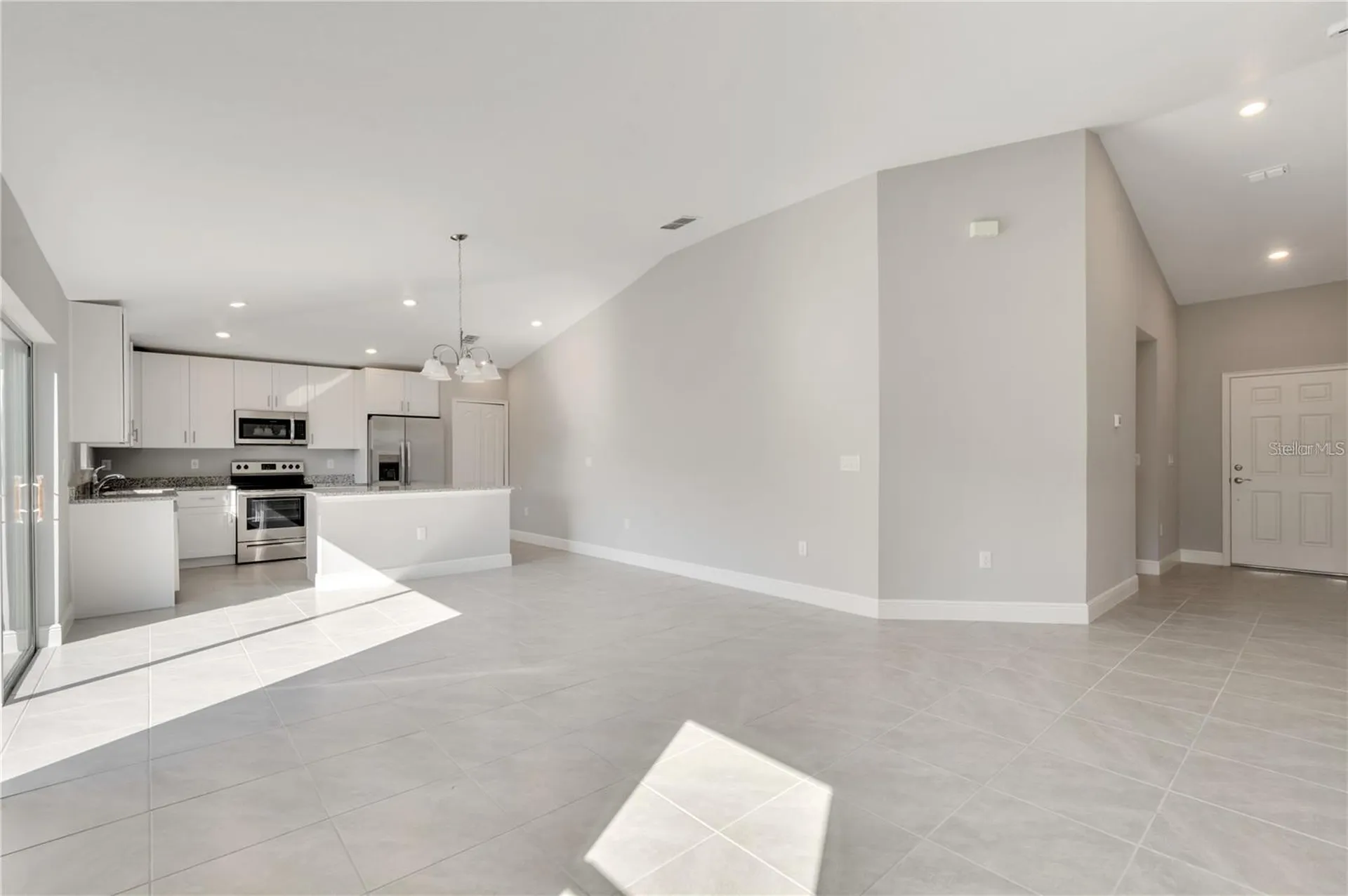 1079 Dudley Drive Kissimmee FL 34758