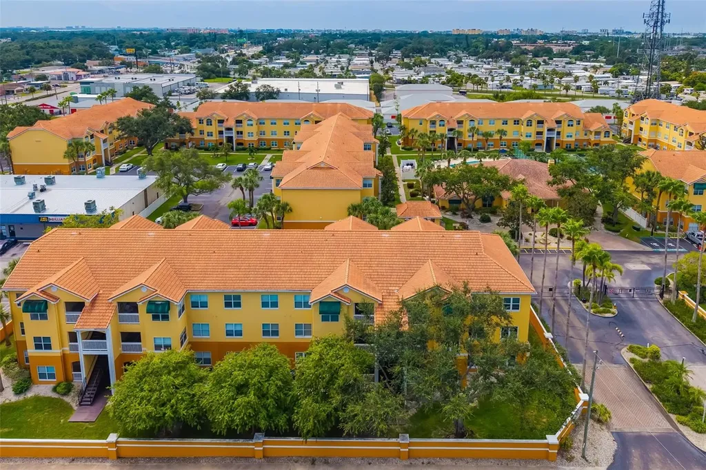 10764 70th Avenue Seminole FL 33772