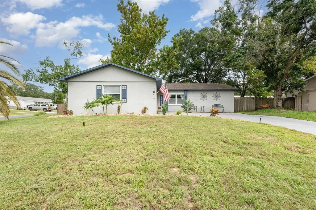 1041 Tompkins Drive Port Orange FL 32129
