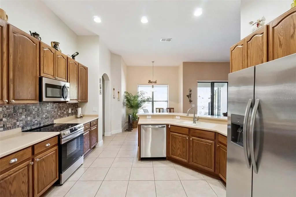 1460 Prairie Oaks Drive St Cloud FL 34771