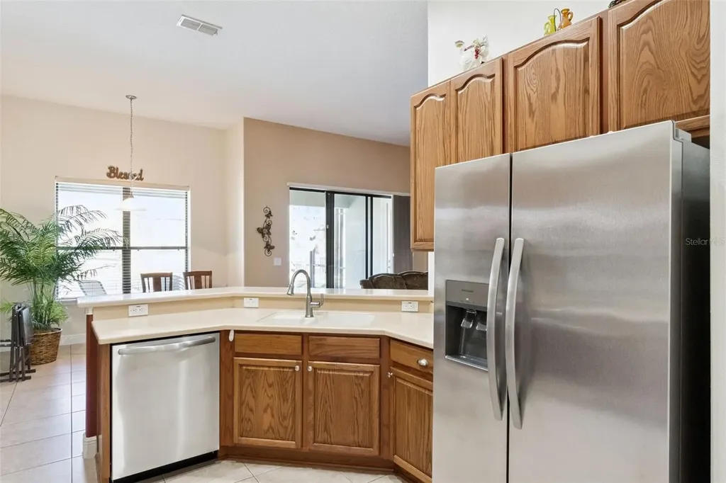 1460 Prairie Oaks Drive St Cloud FL 34771