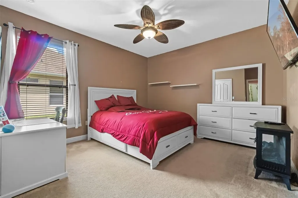 1460 Prairie Oaks Drive St Cloud FL 34771