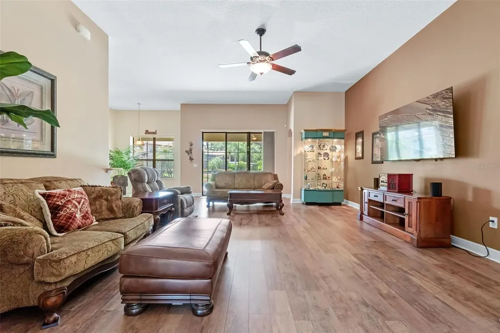 1460 Prairie Oaks Drive St Cloud FL 34771