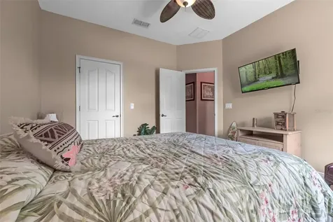 1460 Prairie Oaks Drive St Cloud FL 34771