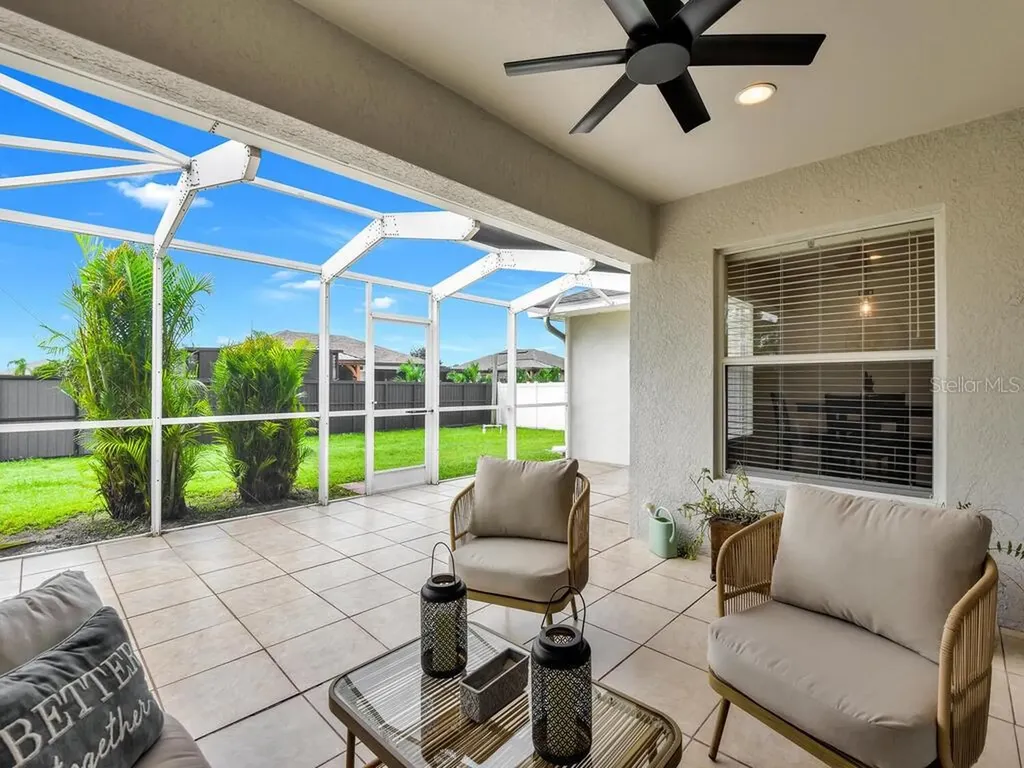 518 NW 11th Terrace Cape Coral FL 33993