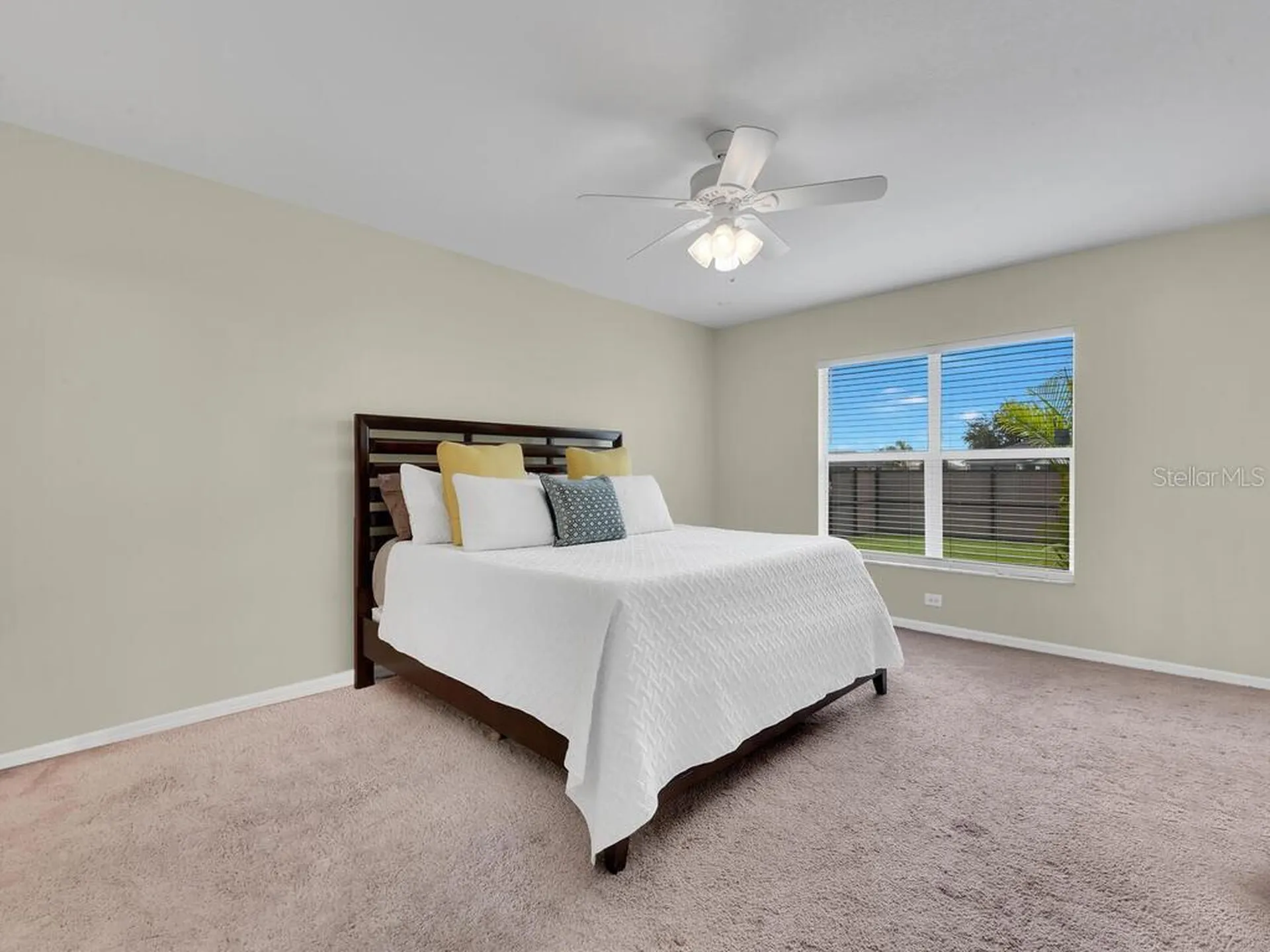 518 NW 11th Terrace Cape Coral FL 33993