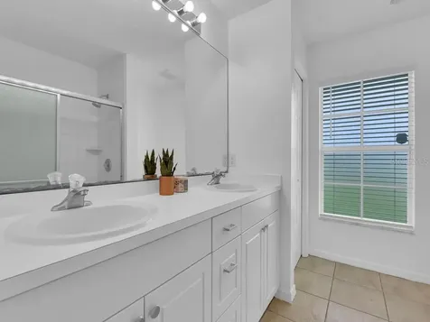 518 NW 11th Terrace Cape Coral FL 33993