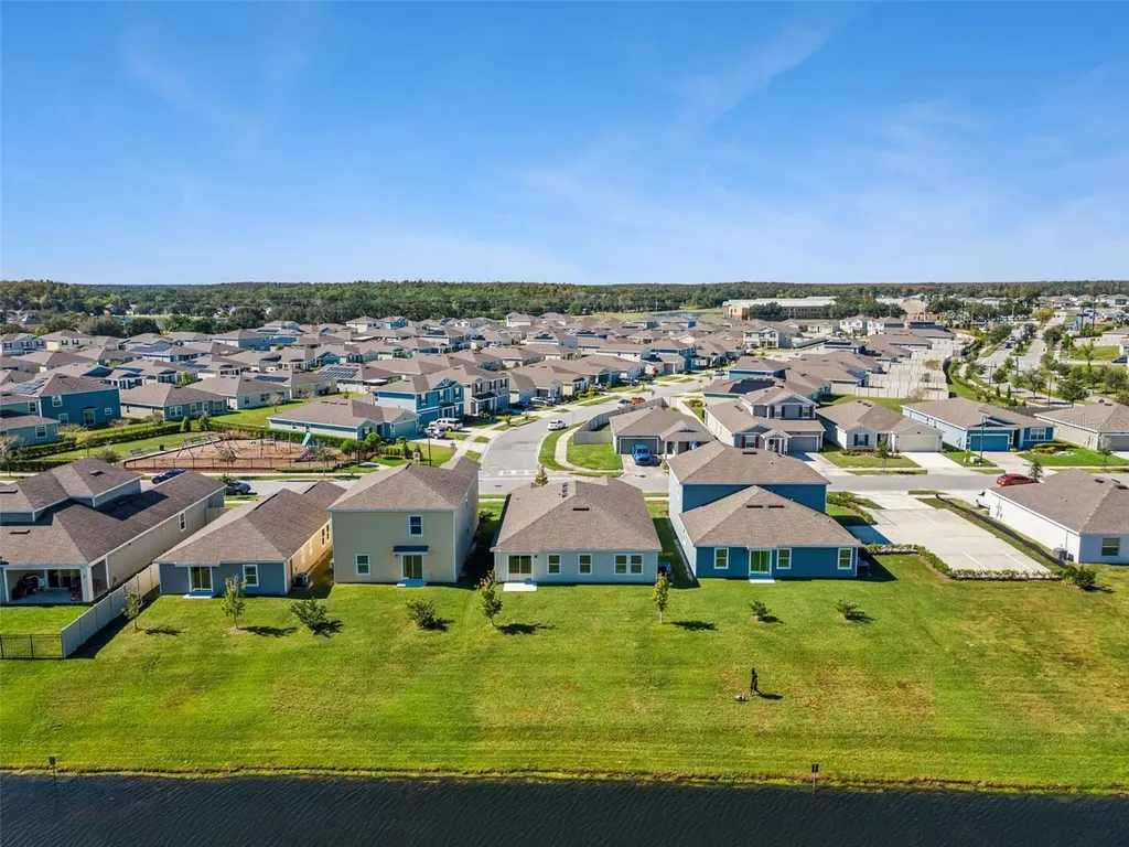 2011 Myrtle Pine Street Kissimmee FL 34746