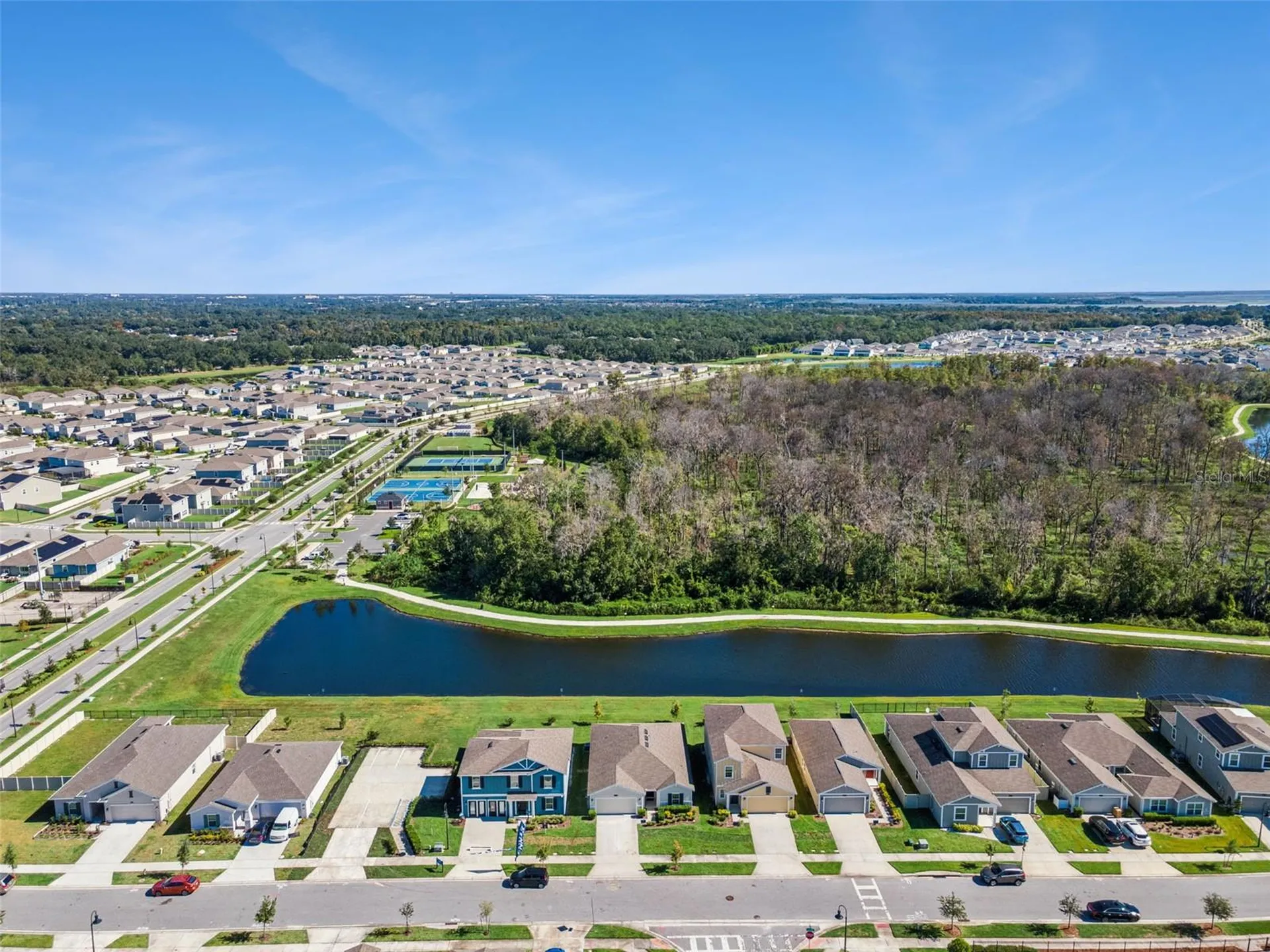 2011 Myrtle Pine Street Kissimmee FL 34746