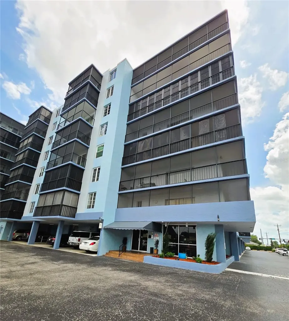 2901 26th Street W Bradenton FL 34205
