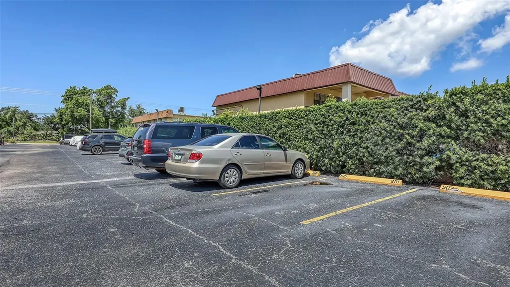 2901 26th Street W Bradenton FL 34205