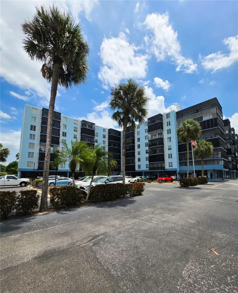 2901 26th Street W Bradenton FL 34205