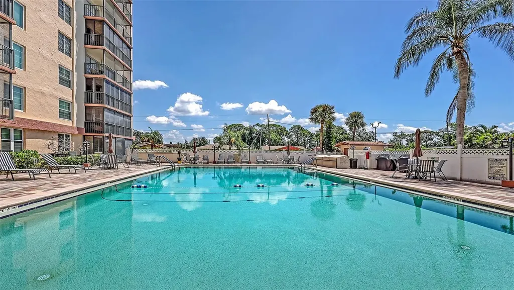 2901 26th Street W Bradenton FL 34205