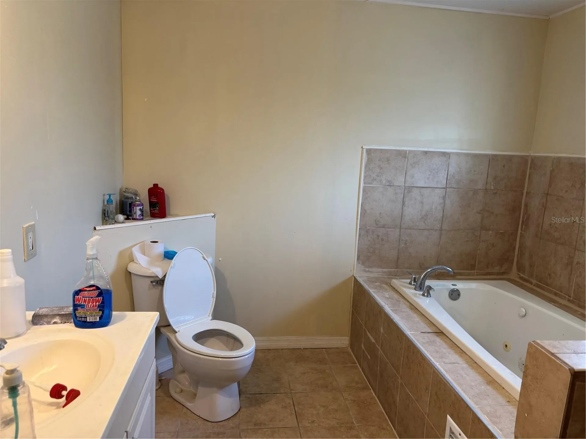 8 E Summit Street Apopka FL 32712