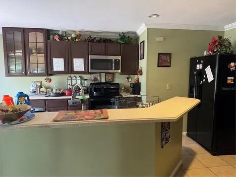 8 E Summit Street Apopka FL 32712