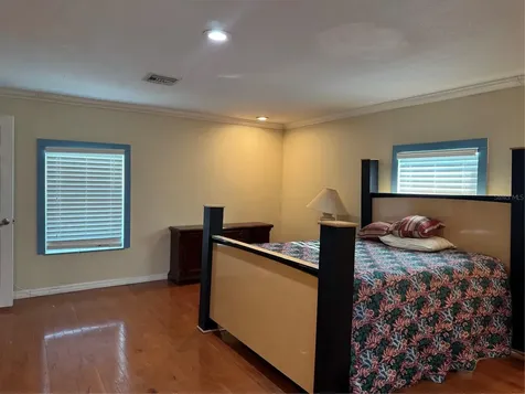 8 E Summit Street Apopka FL 32712