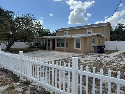 8 E Summit Street Apopka FL 32712