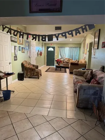 8 E Summit Street Apopka FL 32712