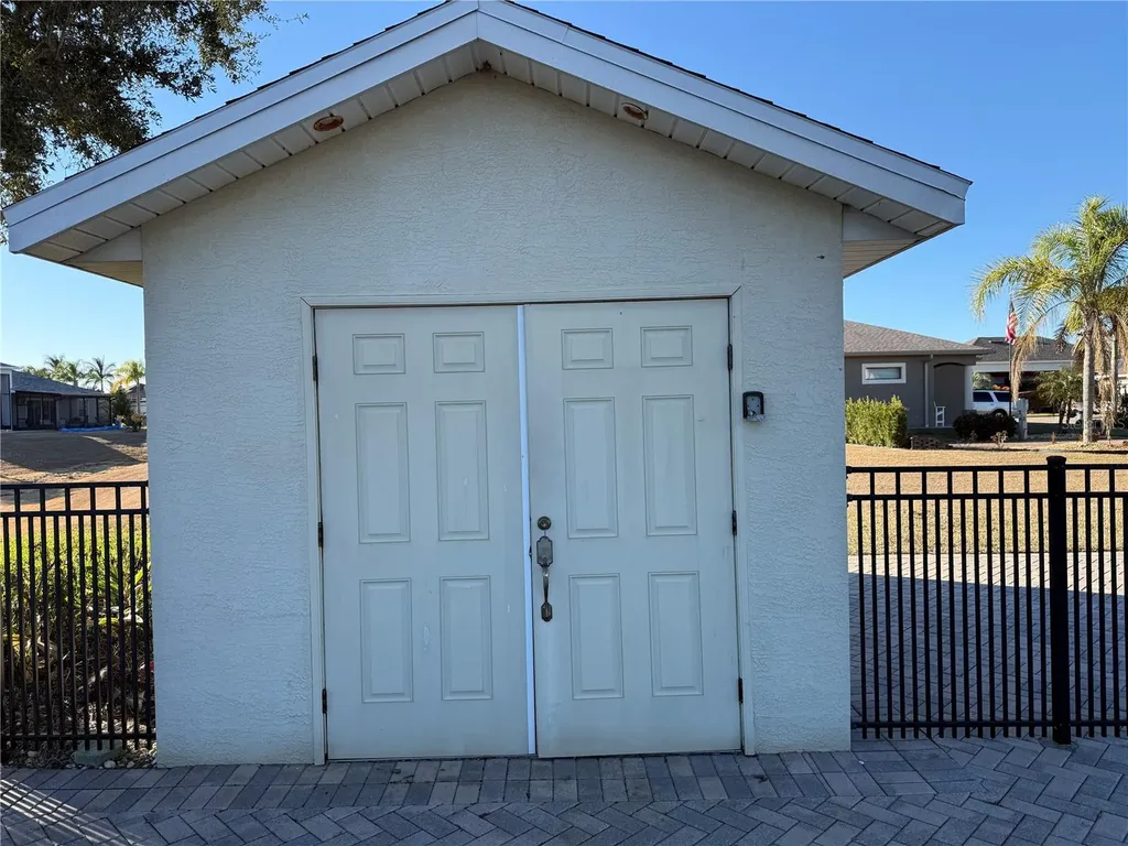 728 Teaberry Trail Polk City FL 33868