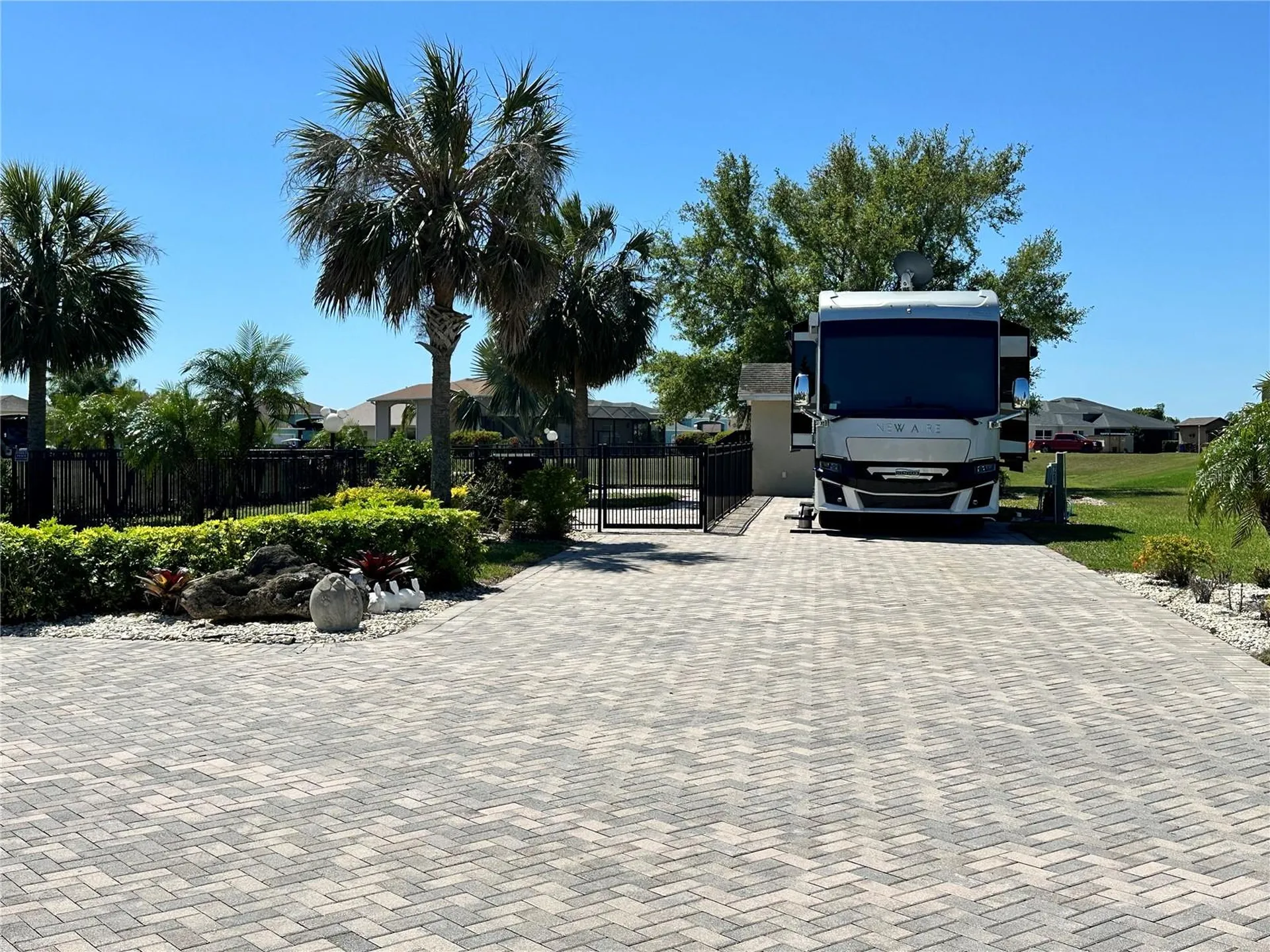728 Teaberry Trail Polk City FL 33868