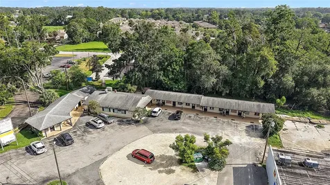 5035 SE Abshier Boulevard Belleview FL 34420