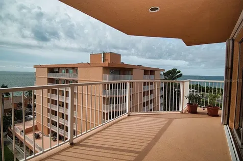 7430 Sunshine Skyway Lane S St Petersburg FL 33711