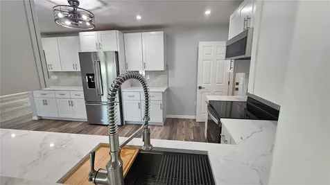 3317 Pine Valley Drive Sarasota FL 34239