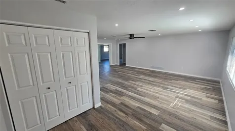 3317 Pine Valley Drive Sarasota FL 34239