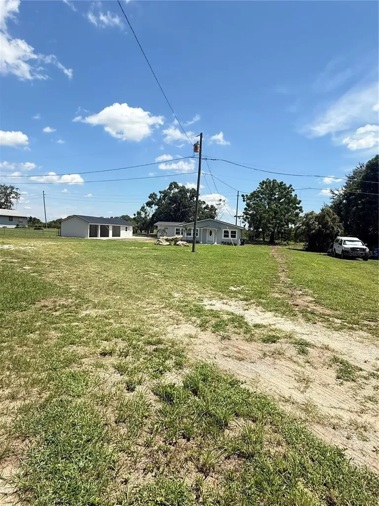 426 Becton Street Frostproof FL 33843