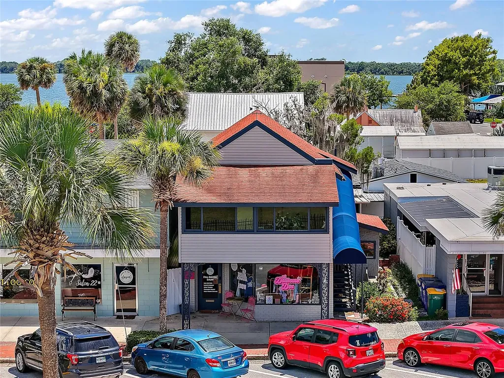 107 W Main Street Tavares FL 32778