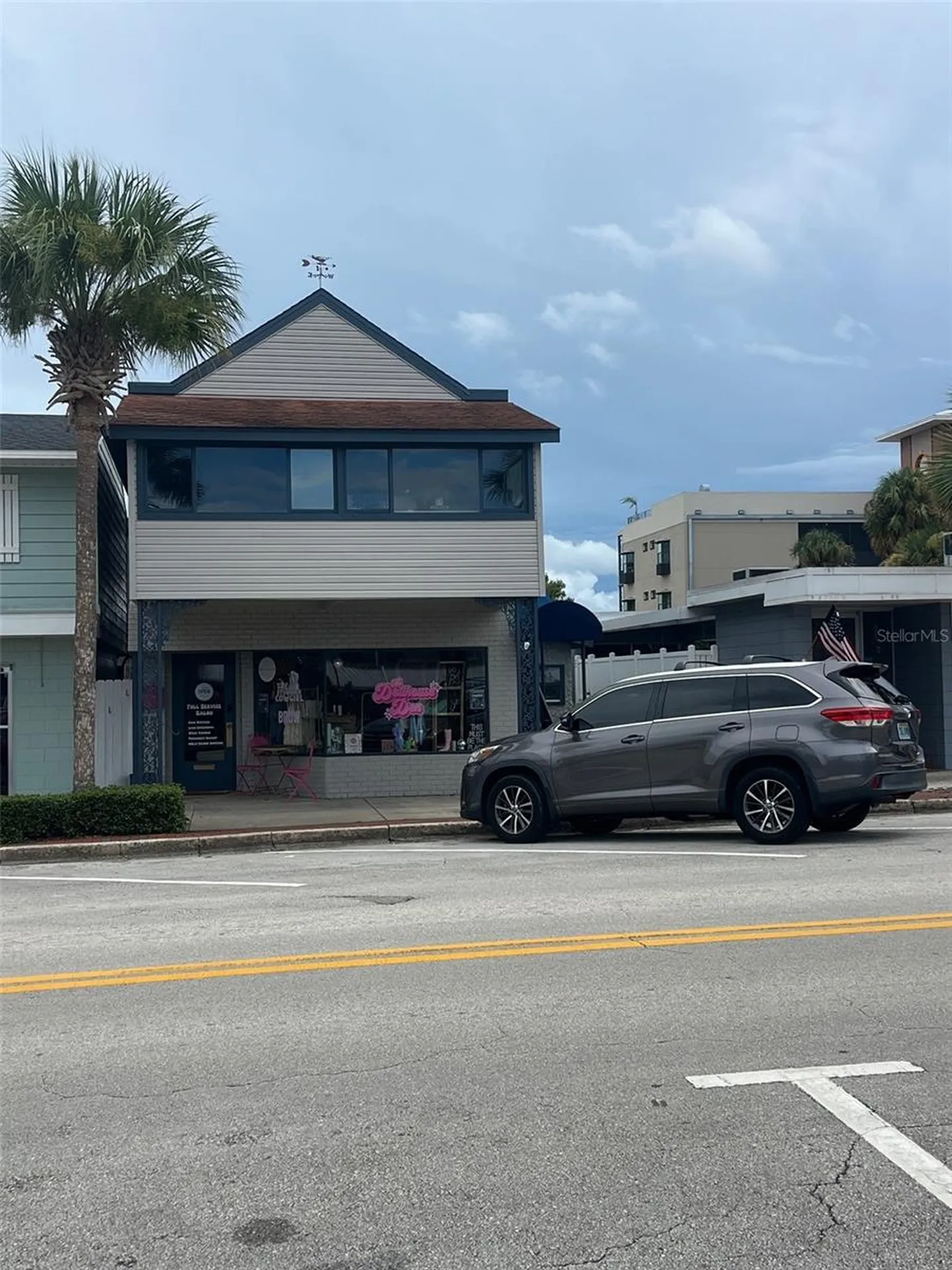 107 W Main Street Tavares FL 32778