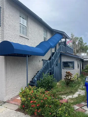 107 W Main Street Tavares FL 32778