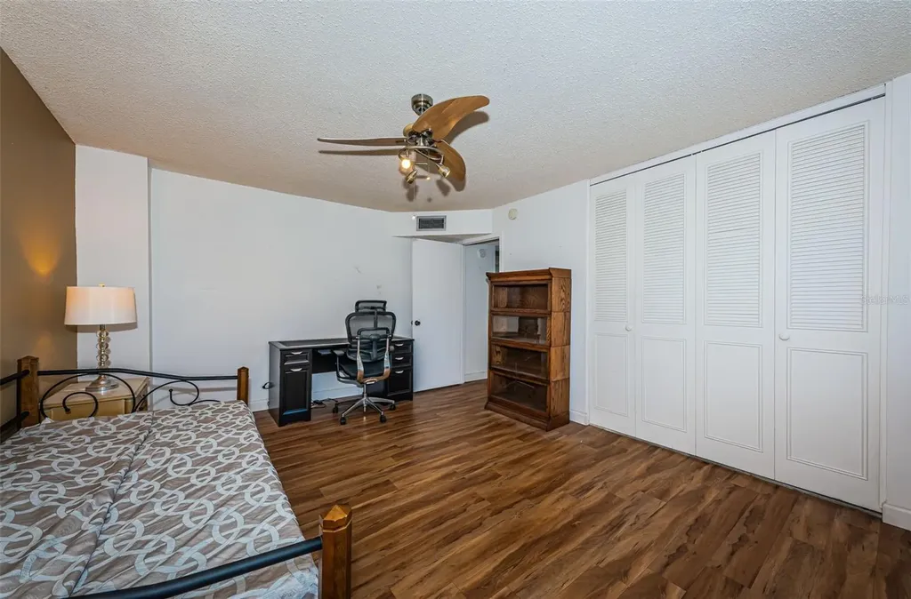 700 Beach Drive NE St Petersburg FL 33701