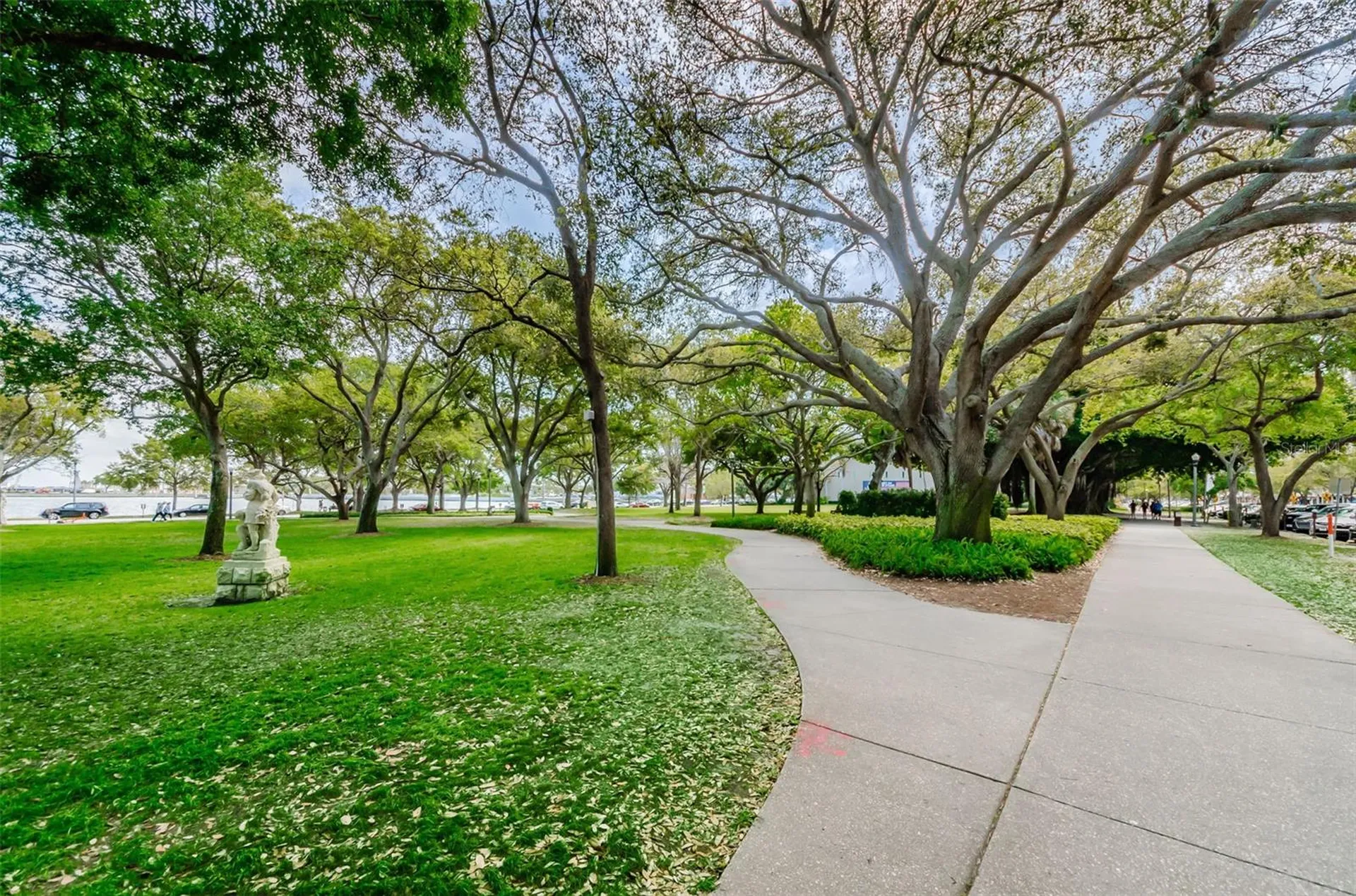700 Beach Drive NE St Petersburg FL 33701