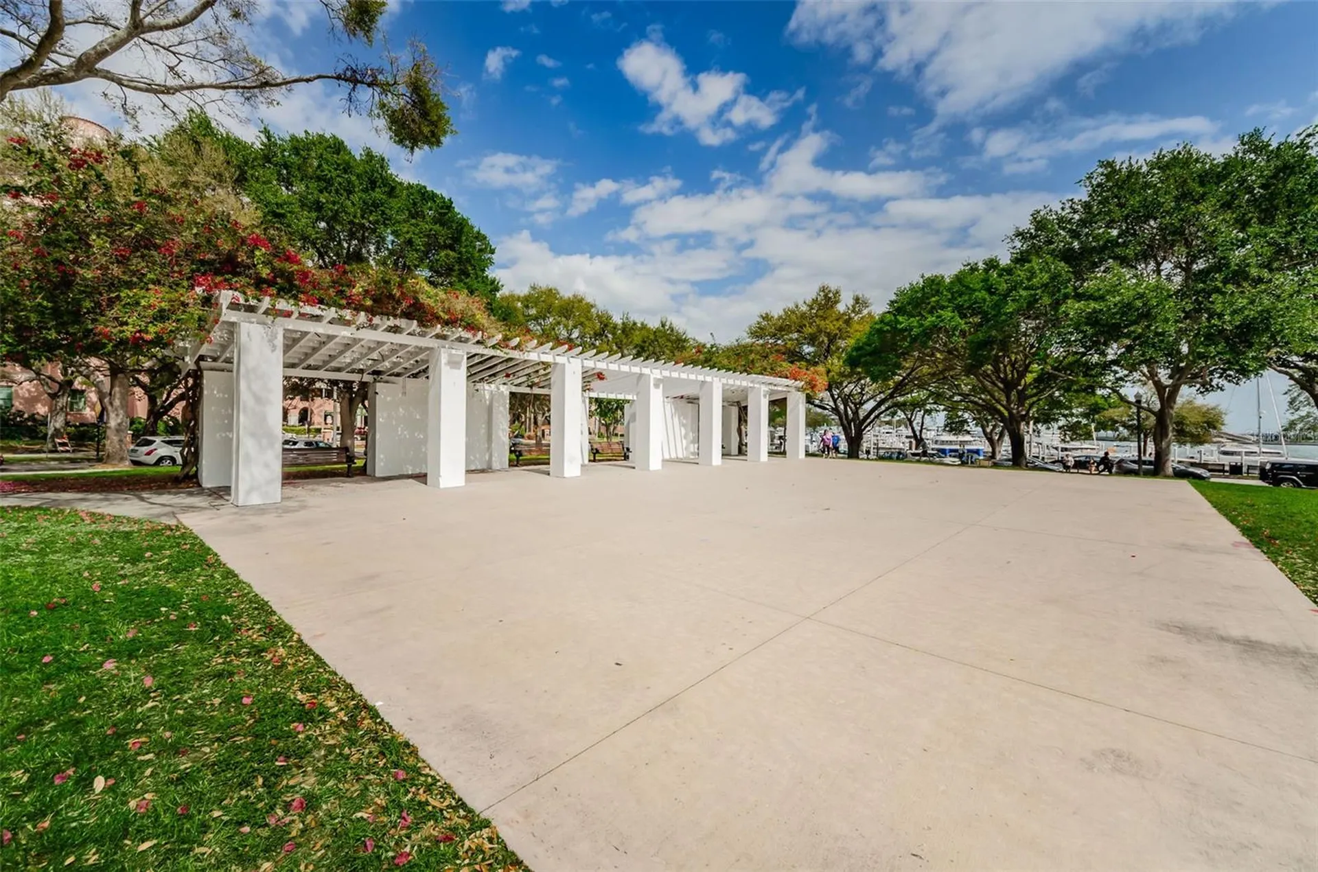 700 Beach Drive NE St Petersburg FL 33701