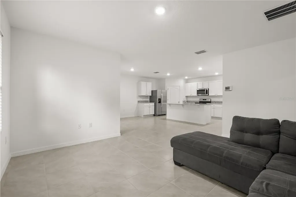 1340 Bladon Avenue Deltona FL 32738