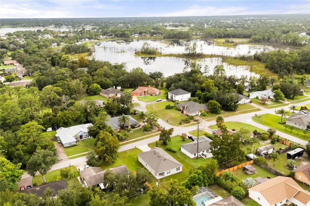 1340 Bladon Avenue Deltona FL 32738