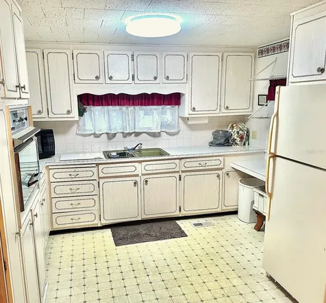 2000 E Bay Drive Largo FL 33771