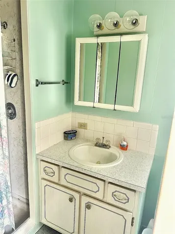 2000 E Bay Drive Largo FL 33771