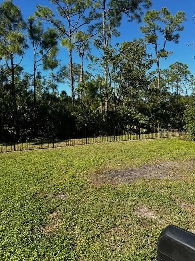 3449 Acapulco Circle Cape Coral FL 33909