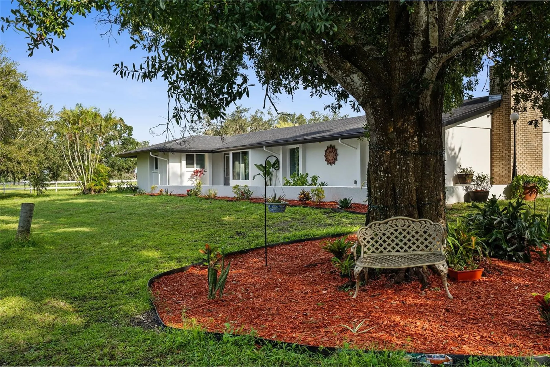 22226 E State Road 64 Bradenton FL 34212