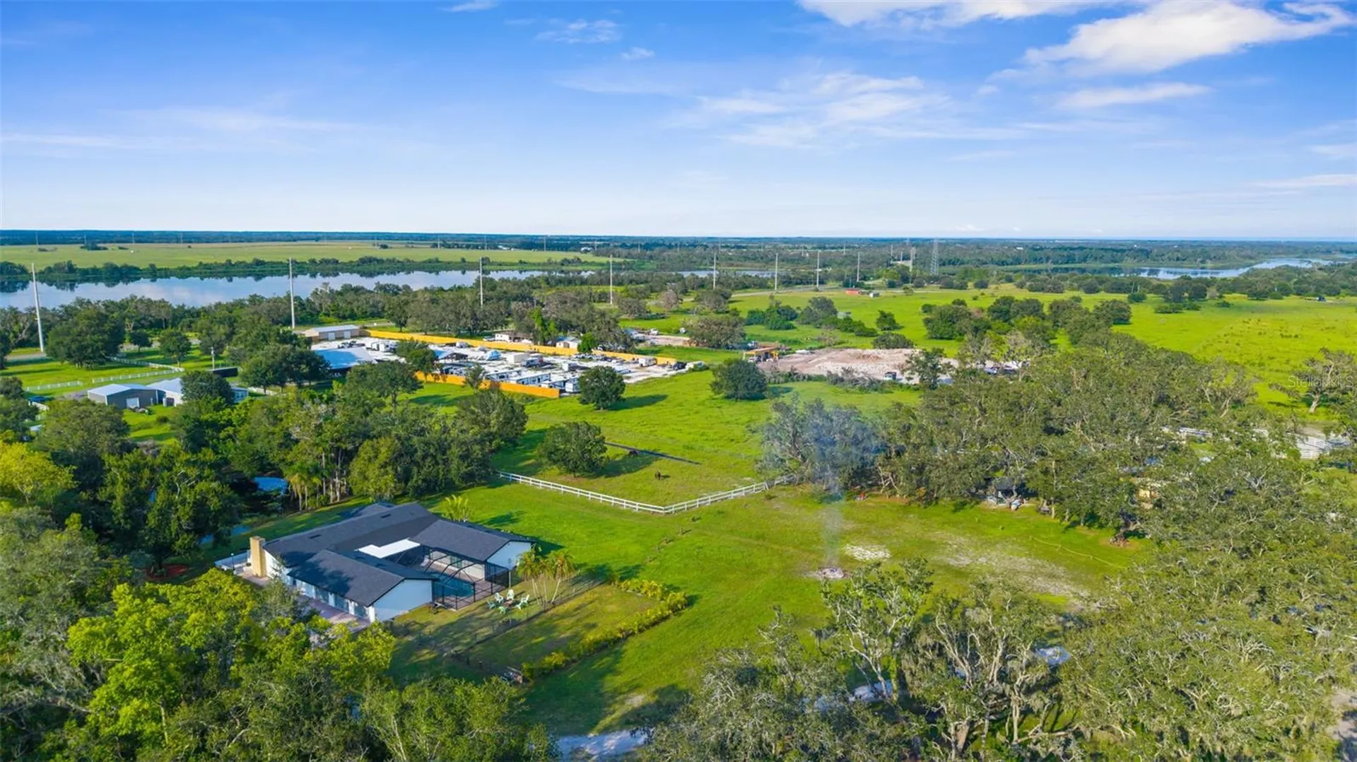 22226 E State Road 64 Bradenton FL 34212