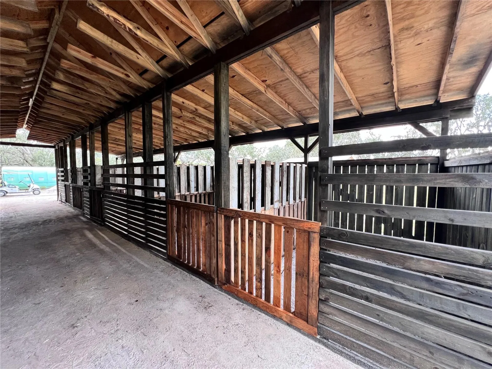 22226 E State Road 64 Bradenton FL 34212