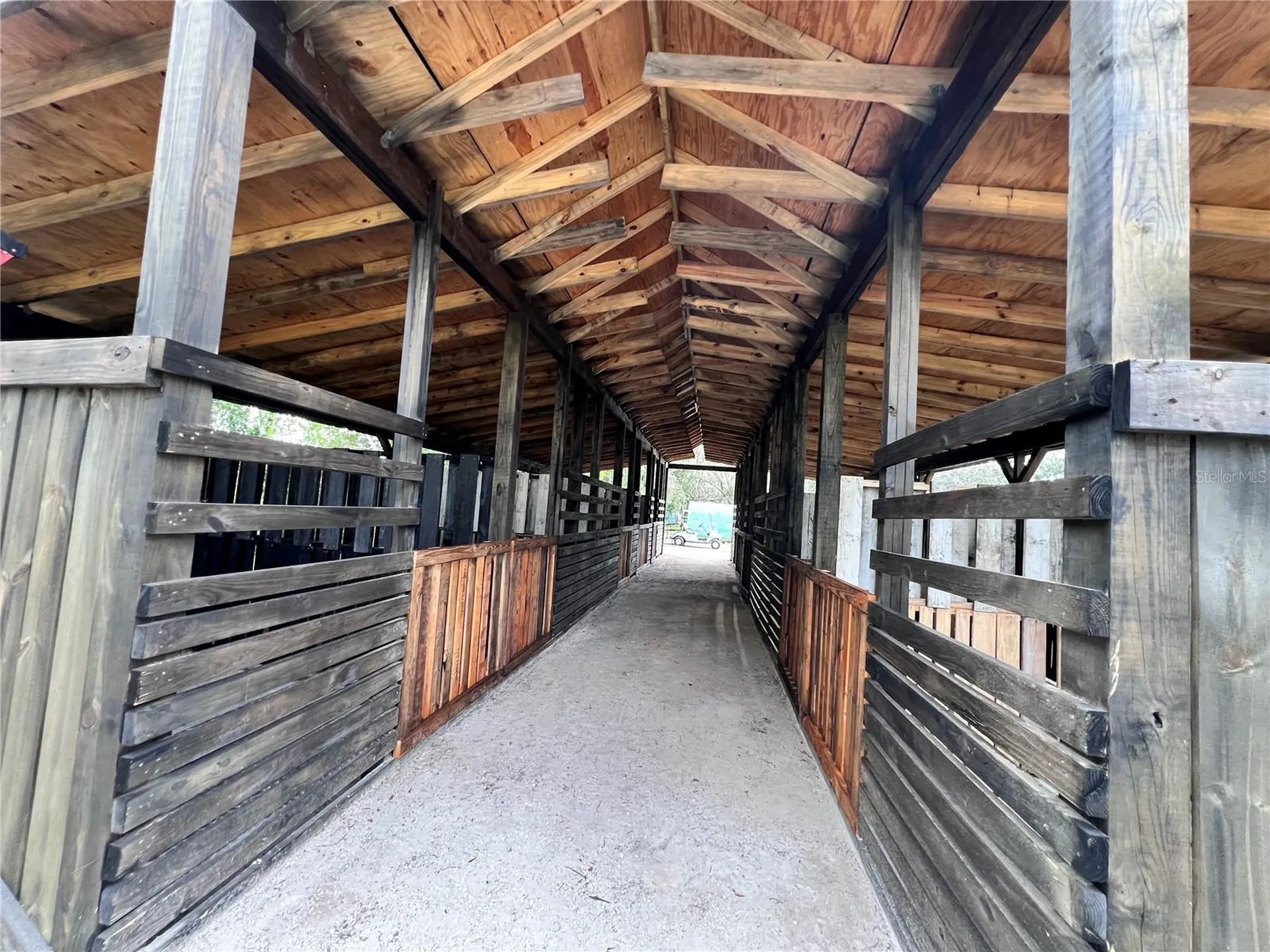 22226 E State Road 64 Bradenton FL 34212