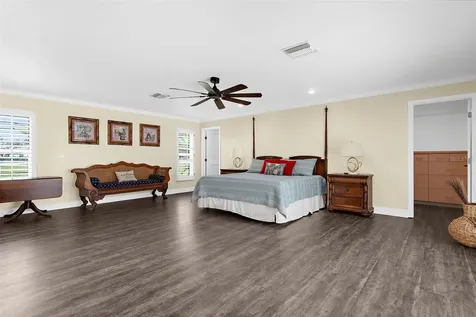 22226 E State Road 64 Bradenton FL 34212
