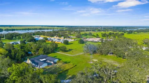 22226 E State Road 64 Bradenton FL 34212