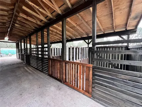 22226 E State Road 64 Bradenton FL 34212