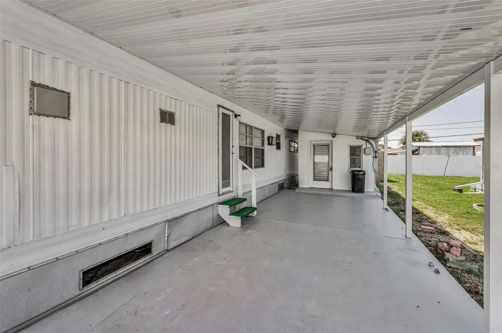 1917 Hess Drive Holiday FL 34691
